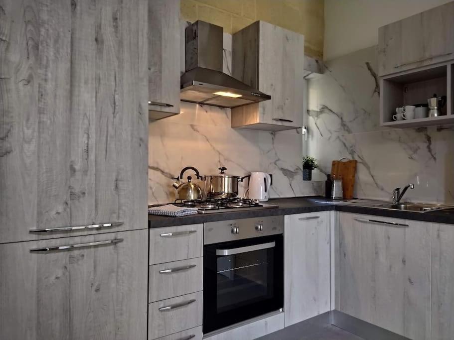 Apartment Close To The Sea Marsaskala Extérieur photo